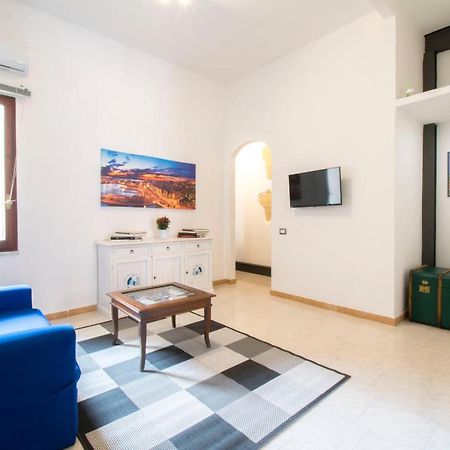 Apartamento Casa Marina Cagliari Exterior foto